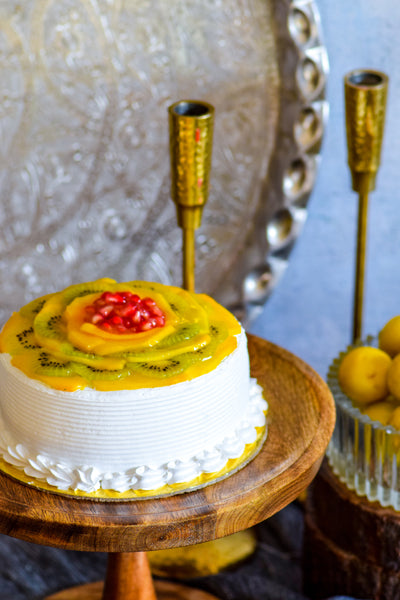 Fresh Fruit Cake